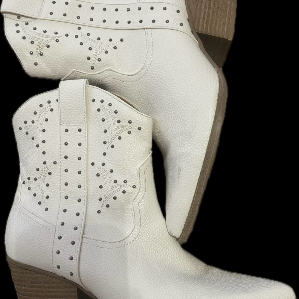 Universal Thread White Studded Ankle Booties - image 2